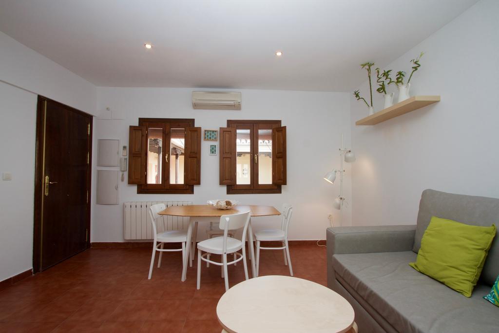 Apartamento Inside La Corrala グラナダ エクステリア 写真